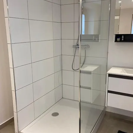Διαμέρισμα In Zentraler Lage - Nur Wenige Minuten Zum Und Stadt By Interhome Gmunden