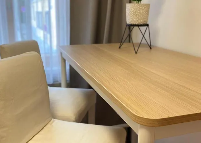 Апартаменты In Zentraler Lage - Nur Wenige Minuten Zum Und Stadt By Interhome