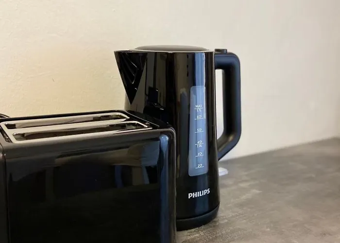 Lägenhet In Zentraler Lage - Nur Wenige Minuten Zum Und Stadt By Interhome *