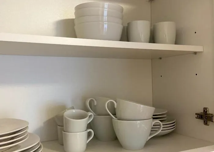 In Zentraler Lage - Nur Wenige Minuten Zum Und Stadt By Interhome *